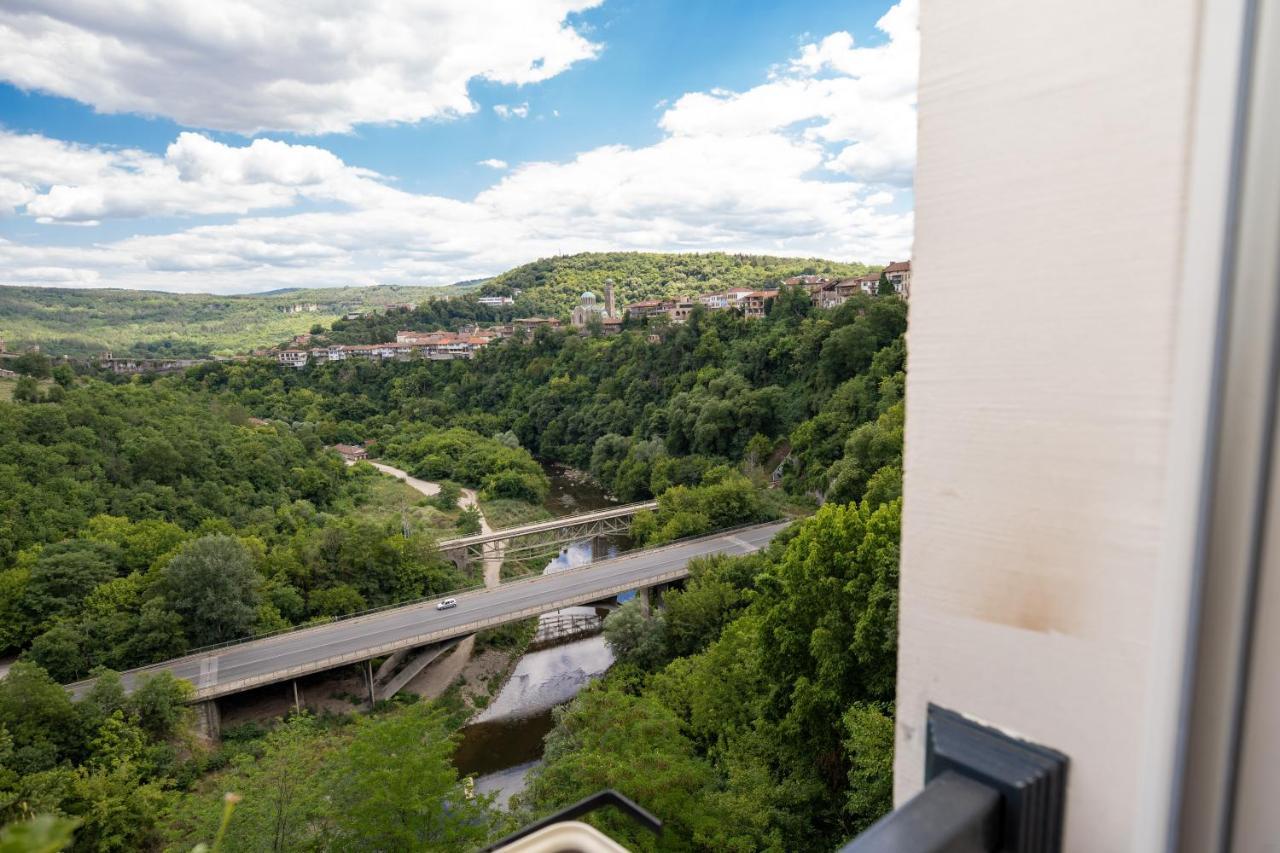 Tsarevets Panorama Apartment เวลีคอเทอร์โนโว ภายนอก รูปภาพ